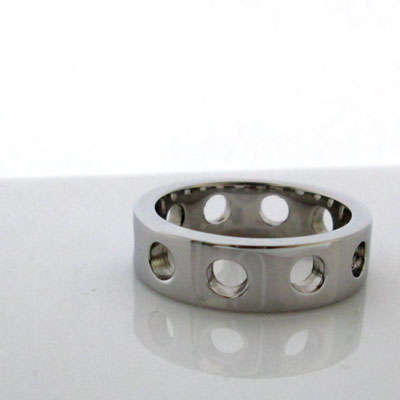 Casted silver ring