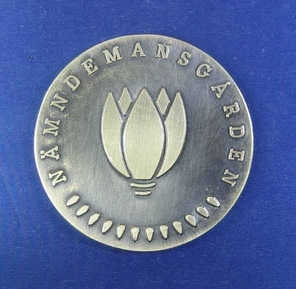 Brass medal with antique gold finish. Reward for addicts in Sweden